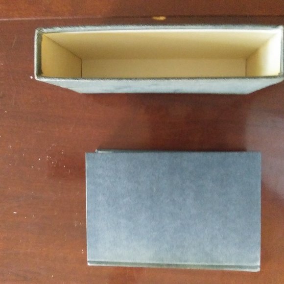 Emily Post, Etiquette 1969 w/ slipcover and signed in 1922, Rare book - Picture 6 of 15